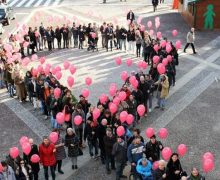 Un grande abbraccio contro l’Aids
