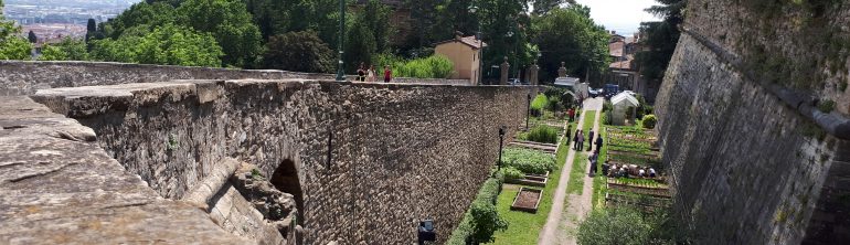 In Città Alta un orto dove si coltivano incontri